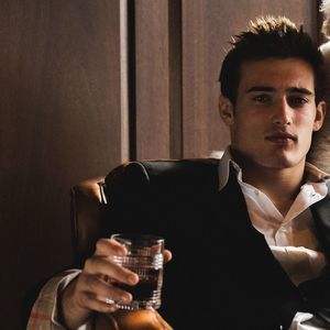 Meet your Posher, Drew